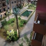 Modern Apartment with Pools & Free Parking