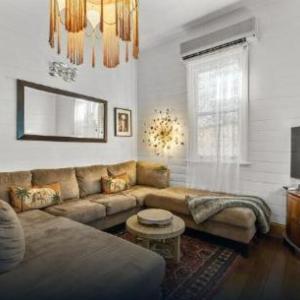 Massinger Hideaway