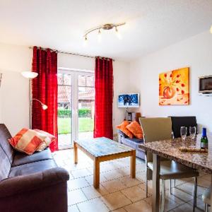 Ferienreihenmittelhaus-Herzensort-in-der-Ferienanlage-Suedblick
