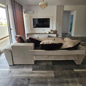 Apartament 2 camere Brazda