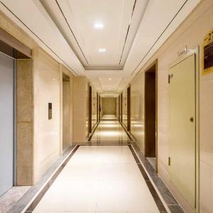 Ouchen International Hotel Chongqing Guanyinqiao Pedestrian Street Branch
