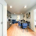 UrbanFlat 03 - 4 Bedroom Apartment in Center of Paris