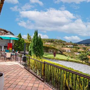 Casa familiar con jacuzzi y vista increíble