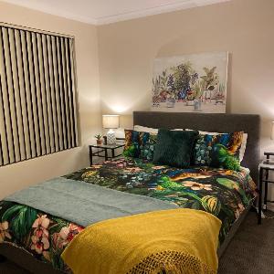 Canning Vale Charming Home