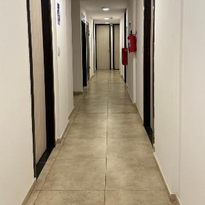 Departamento premium con amplio patio en pleno centro de Carlos Paz
