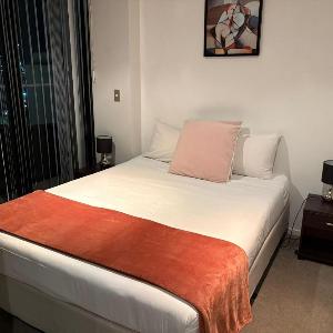 Skytower View 2 Bedroom Apartment Auckland CBD