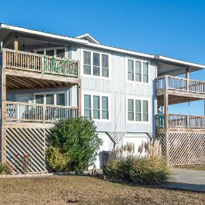 Loggerhead Landing - KDH MP 8.5 2 BR Condo Steps to the Beach Pets OK YR Flex Stays