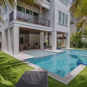 Majestic Summer - Brand New Home Anna Maria Island