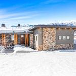 Luxury Townhome with Stunning Ogden Valley Views Eden