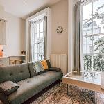 The Modern and Bright Warwick Way Apartment London 