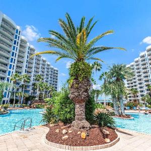 Coastal Haven Pools Restaurant & Beach Shuttle