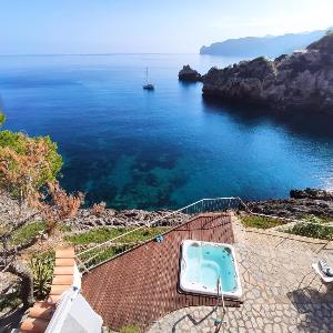 Villa Ca La Dolors - Cala Deià by PriorityVillas