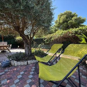 Appartement T2 avec Jardin et Parking Proche Plage - FR-1-309-543