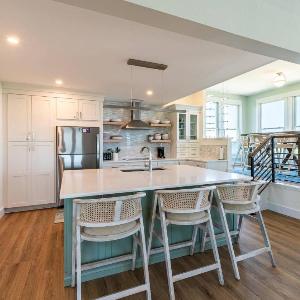 Shore-ly Blessed - Corolla Whalehead 900 Ft to Beach Pool Hot Tub Ocean Views Pets OK Dog Run Area