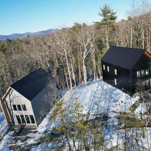 Modern Family Cabins 1 min to Bryce Perfect for Families
