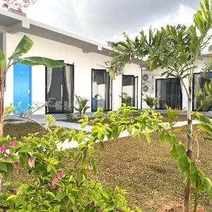 Kaori Cafe and Villa