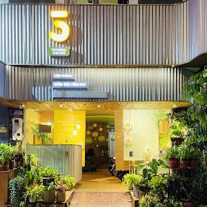 5 homestay central