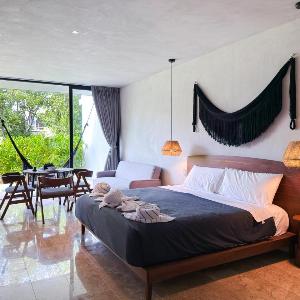 Jungle Suite Private Pool King Bed Wifi 305