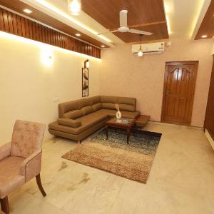 HOTEL LIWA TOWER