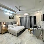 Decent Luxury Continental