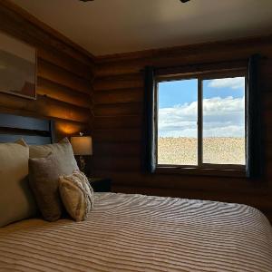Cabin with Views Near Zion and Bryce
