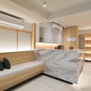 TORI PRIMO HOTEL