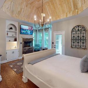 2196 Major Loring Way SW Marietta