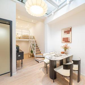 TianFeng - High-Ceiling Loft with Dining Area
