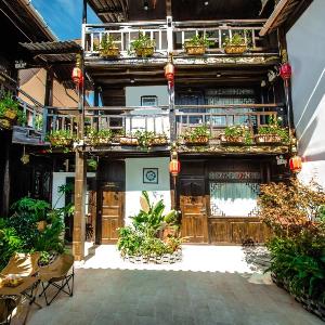 Frida's Inn 佰茂中式庭院花园美宿