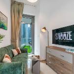 Dubai Marina Walk Studio Apartment with Pool & Gym access Steps to Beach & Tram Station