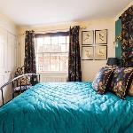 Mayfair 3-Bed 6-Guest w Patio & ac Berkeley Square