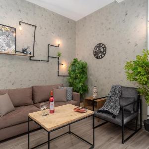 Phenom 1-Bedroom Apartment in Mar Mikhael