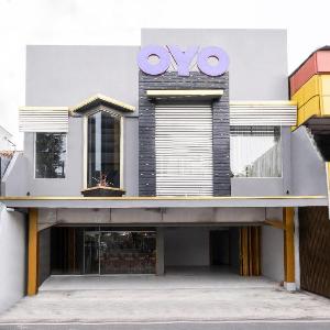 Hotel O Near Tugu Yogyakarta 1 formerly Crown Residence