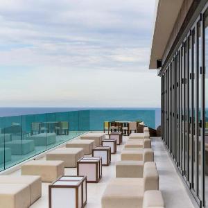 Relax in a Cozy 1BRD Condo with Stunning Seaviews