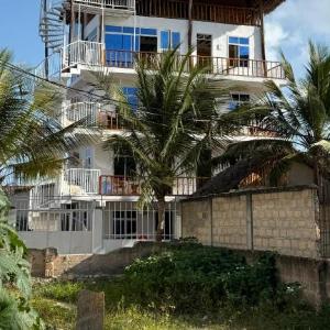 Zanz Bay Hotel