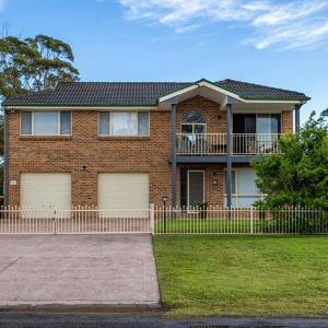 Sandy Adventures - Pet Friendly - 1 Min to Beach