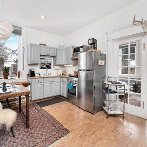Miners Union 7 Downtown Condo w Mountain Views 1Br 1Ba Sleeps 2