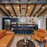 NEW Unique Stay w King Beds and Private Hot Tub