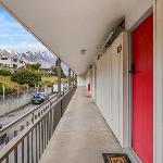 Lakeview Lookout | Lake & Mountain Views Cosy studio