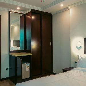 Tafach Hotel