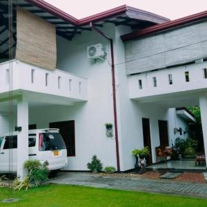 Aloka Apartments