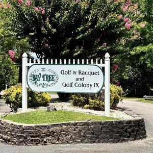 Bay Tree great 1BR apartment