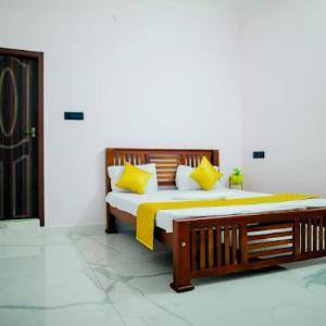 The Sunshine Villa