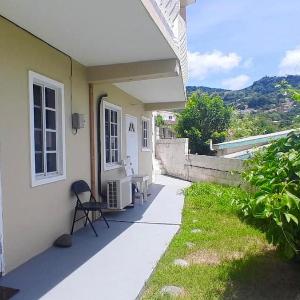 5 mins walk from Kingstown! - McKies Hill Suite #1 - Your Home Away from Home