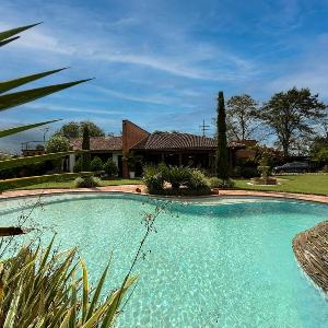 exclusive villa - private pool luxury and comfort
