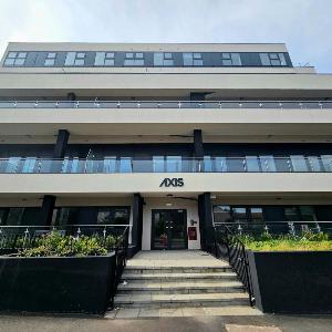 LUX 2Bed 2Bath Apartment with Terrace City Center