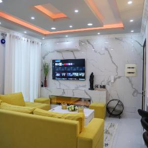 Raina Luxury Apartment