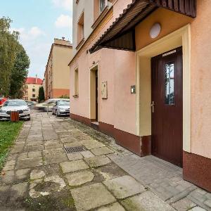 Traditional Apartment in Rzeszów Close to the Park River and Market by Noclegi Renters