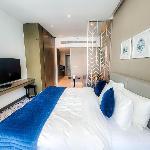 Elegant Urban Escape