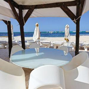 Elegant Cocotal 2BD Condo